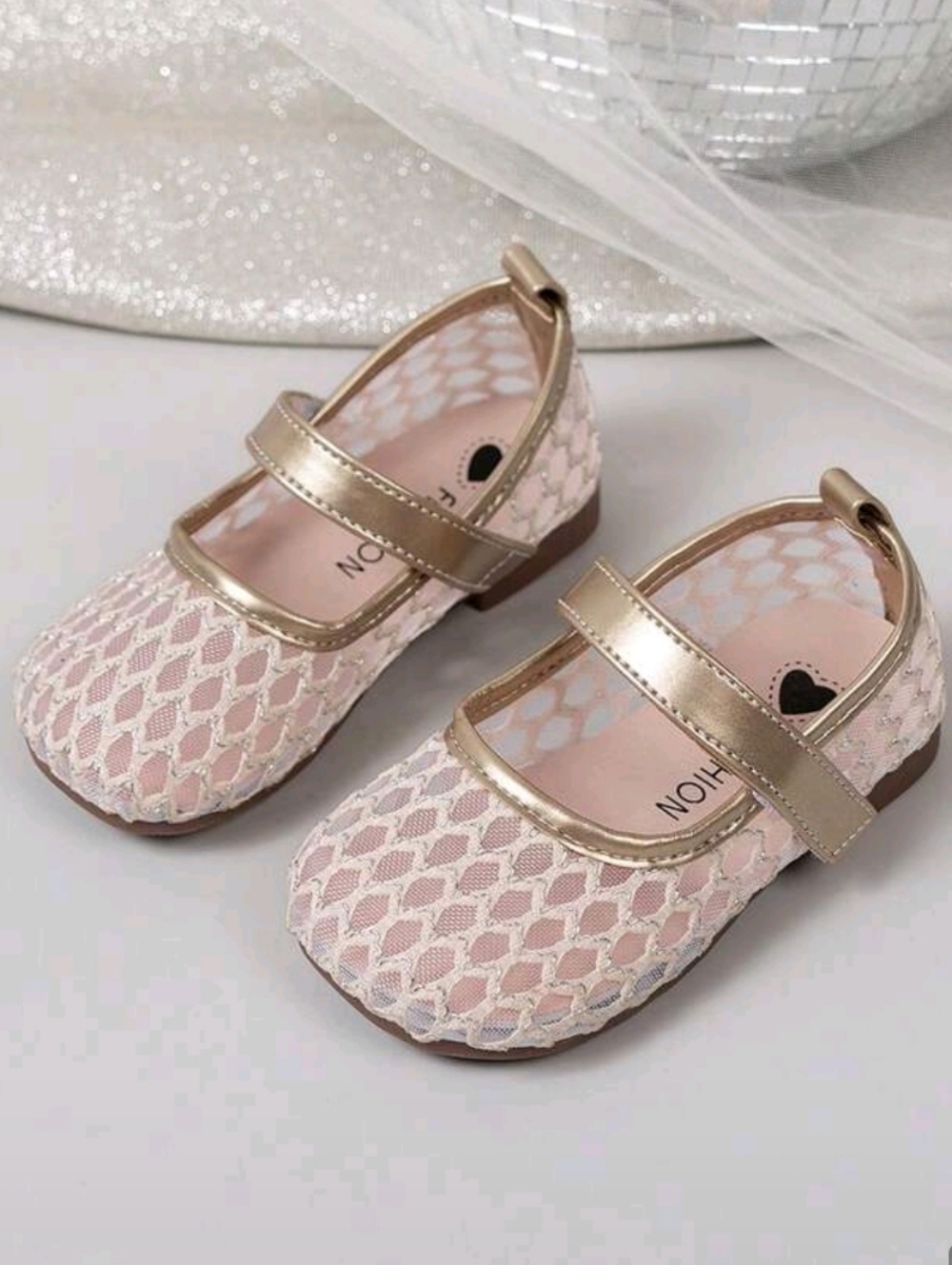 Girls' Mary Jane Shoes with Gold Straps